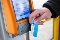 Płatność kartą w autobusach i tramwajach